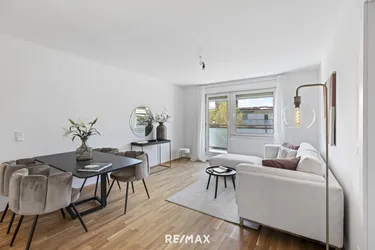 Expose 3+ Zimmer, Erstbezug mit Dachterrasse