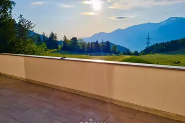 Expose Willkommen im Naturparadies - Großzügige ca. 92,85 m² Mietwohnung umgeben von idyllischer Natur!