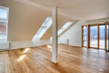Eindrucksvolle Terrassenwohnung über den Dächern von Innsbruck