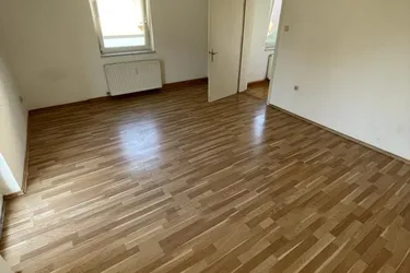Expose Gemeinsames Wohnen: Die ganze Familie unter einem Dach!