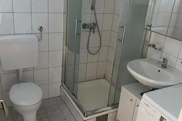 Kleinere Eigentumswohnung mit Terrasse im Grünen in Graz!