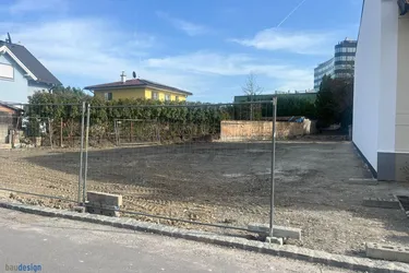 KORNEUBURG ! Individuelles Grundstück in zentrumsnaher Siedlungslage für moderne Architektur