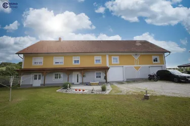 Viel Platz für Ihre Familie – großzügiges Haus mit 2 Wohneinheiten, moderner Ausstattung &amp; Gartenidylle