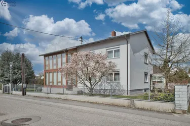 Zweifamilientraum mit Wellness-Faktor &amp; Wintergarten-Highlight in Marchtrenk