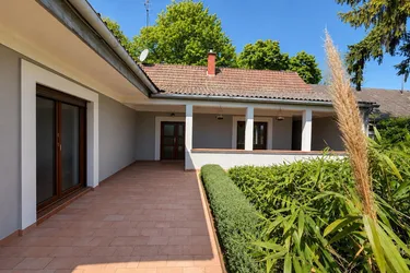 Gemütliches Einfamilienhaus mit überdachter Terrasse, Nickelsdorf