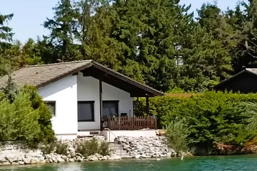 Superädifikat: 3-Zimmer Haus am See - Freizeitzentrum Berg