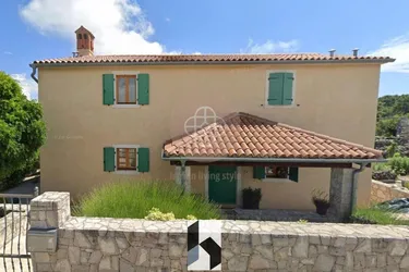 Top renovierte Steinhaus Villa mit traumhaftem Meerblick in Alleinlage!