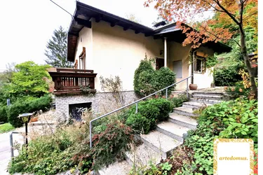 EINFAMILIENHAUS in WUNDERBARER WALDRANDLAGE