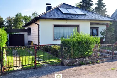 Expose Schöner Bungalow mit traumhafter Aussicht