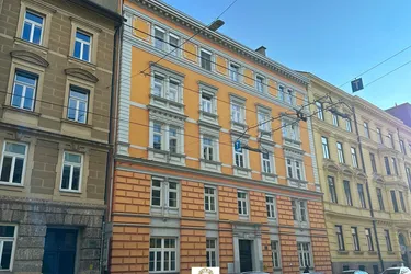 Traumhafte 4-Zimmer-Altbauwohnung in Top-Lage von Innsbruck, Tirol!