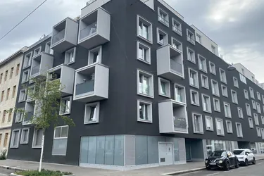 PROVISIONSFREIE helle 3 Zimmerwohnung mit Loggia und KFZ-Stellplatz - FÜR ANLEGER