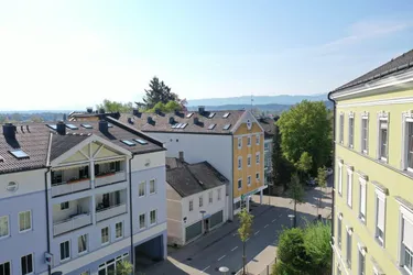 Expose Am Graben Vöcklabruck: 70 m² Penthouse mit Dachterrasse/-garten - Haus B Top 36