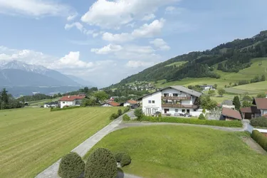 2 Zimmerwohnung mit Sanierungsbedarf