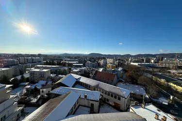 Erstbezug nach Sanierung - 2 Balkone - Traumaussicht über Graz