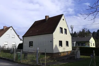 Exklusives Bauprojekt: Sonniges Grundstück mit Altbestand in Leonding – Ihre Chance auf individuelles Wohnen!