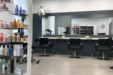 Alteingesessener Friseursalon in Floridsdorf