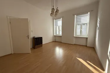 Garconniere in Ruhelage nächst Krankenhaus