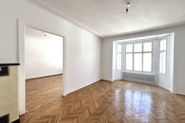 Fasanviertel - Ruhige, helle 5-Zimmmer-Altbauwohnung in gefragter Lage - unbefristet (!)