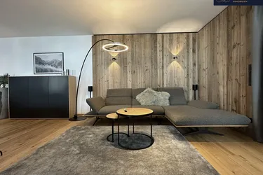 Schicke Wohnung im Chalet-Stil in Zentrumsnähe