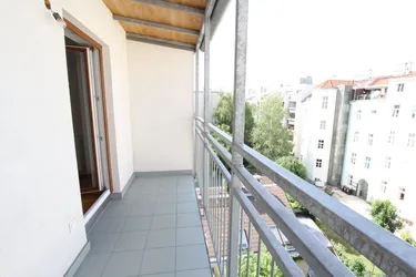 SCHÖNE 2-ZIMMER-WOHNUNG-MIT-GROSSER LOGGIA IM 14.BEZIRK!