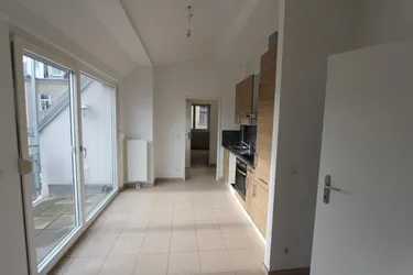 SCHÖNE 2-ZIMMER-WOHNUNG MIT BALKON IM 20.BEZIRK!