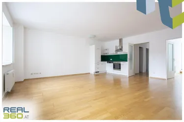Expose 2 1/2-Zimmer-Wohnung mit interessantem Schnitt direkt am Welser Stadtplatz zu vermieten!!