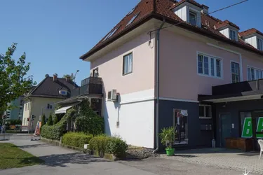 Charme einer modernisierten Altbauwohnung - Nähe Kreuzbergl