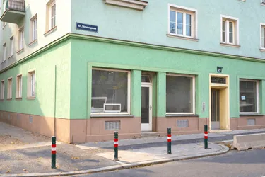 Vielseitiges Geschäftslokal mit Schaufenster in urbaner Frequenzlage – 1100 Wien / Steudelgasse