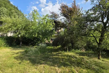 Baugrundstück mit Altbestand in ruhiger Lage in Grödig