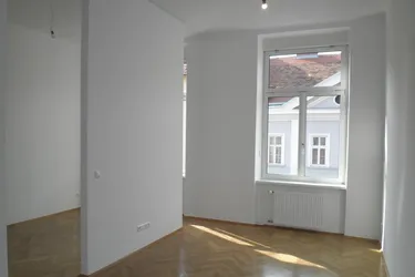 Zentrale Single/Pärchenwohnung