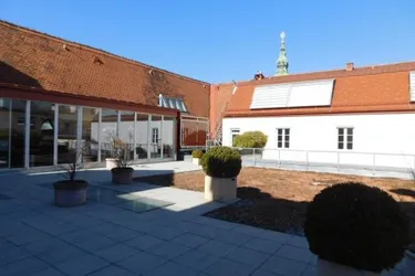 Dachterrasse am Eisernen Tor - schönes Büro