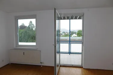 Ruhige Balkon-Wohnung