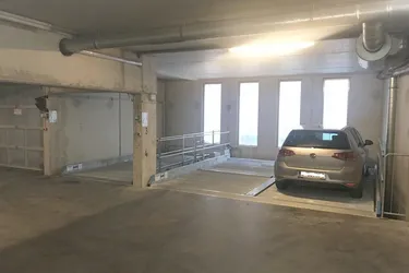 STAPLER - TIEFGARAGENPLATZ IN 1080 WIEN