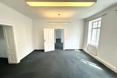 ACHTUNG ÄRZTE - THERAPEUTEN USW. - BÜRO/ORDINATION MWST. FREI - IN RUHIGER ZENTRALER LAGE VON PERCHTOLDSDORF