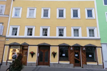Ihr neuer Standort - optimal gelegenes Geschäftslokal in Ried!