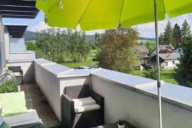 Expose Gepflegte sonnige 4-Zimmer Wohnung mit Dachterrasse in Eberschwang