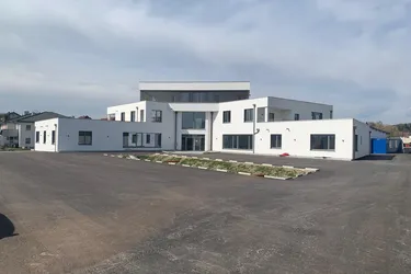 BUSINESS QUARTIER FRANKENBURG - Erstbezug mit Terrasse &amp; Top-Ausstattung!