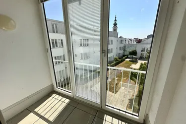 Hochwertig ausgestattete Garconniere mit Balkon nähe Ars Electronica Center