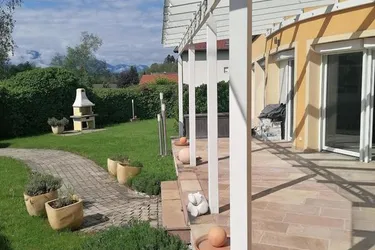 Velden am Wörthersee VILLA mit 3 Exklusiv-WOHNUNGEN od. MEHRFAMILIENHAUS