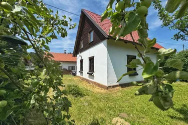 Villach Landskron Einfamiienhaus unterkellert mit Nebengebäude und tollem Garten