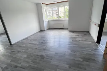 Büro für vieles geeignet in Ebenthal