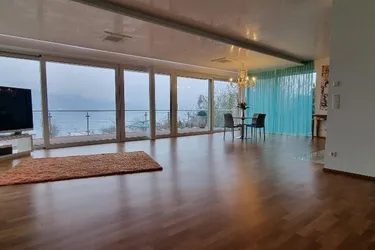 MODERNE APPARTEMENTS MIT HERRLICHEM BLICK AUF DEN WÖRTHERSEE!
