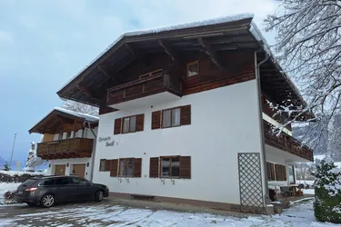 Traumhafte Lage für das Apartmenthaus im Zentrum von Oberndorf in Tirol !