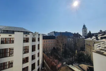 1 Zimmer Wohnung mit Loggia - Nähe Schottentor