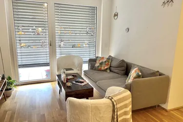 Moderne 2 Zi Wohnung mit Balkon provisionsfrei - nahe U1