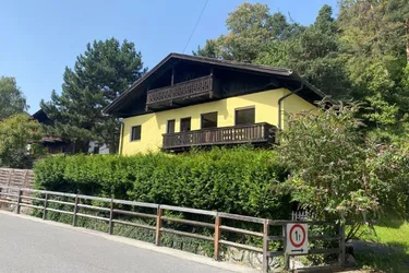 Haus mit Erweiterungspotential in ruhiger Zentrumslage zu verkaufen (renovierungsbedürftig)