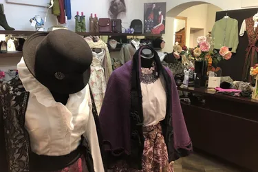 Besteingeführte Mode-/Trachtenboutique im Zentrum
