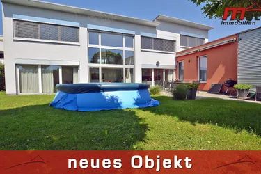 Geräumiges Architektenhaus in sonniger Ruhelage