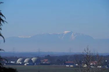 Traumhaftes Haus, Fernblick, Nähe Wien und Schwechat !