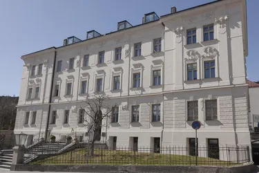 Anlagechance an repräsentativer Adresse | TOP 03, barrierefreie 4-Zimmer-Einheit in der Alten Sparkasse im Zentrum von Imst Tirol